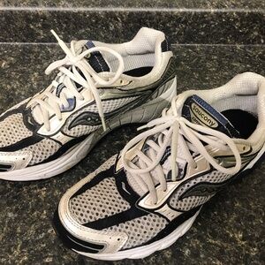 Saucony Omni 7